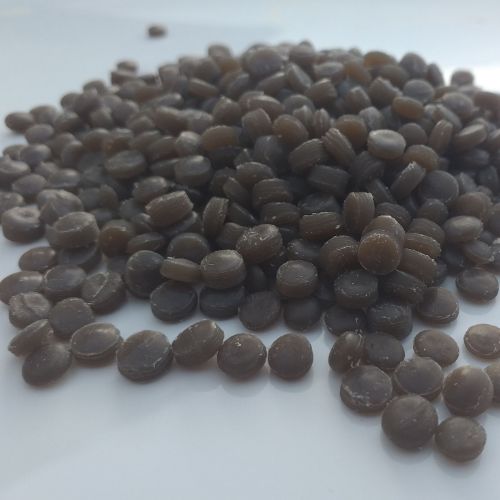 مقایسه روش تولید گرانول آسیابی و اکسترودری